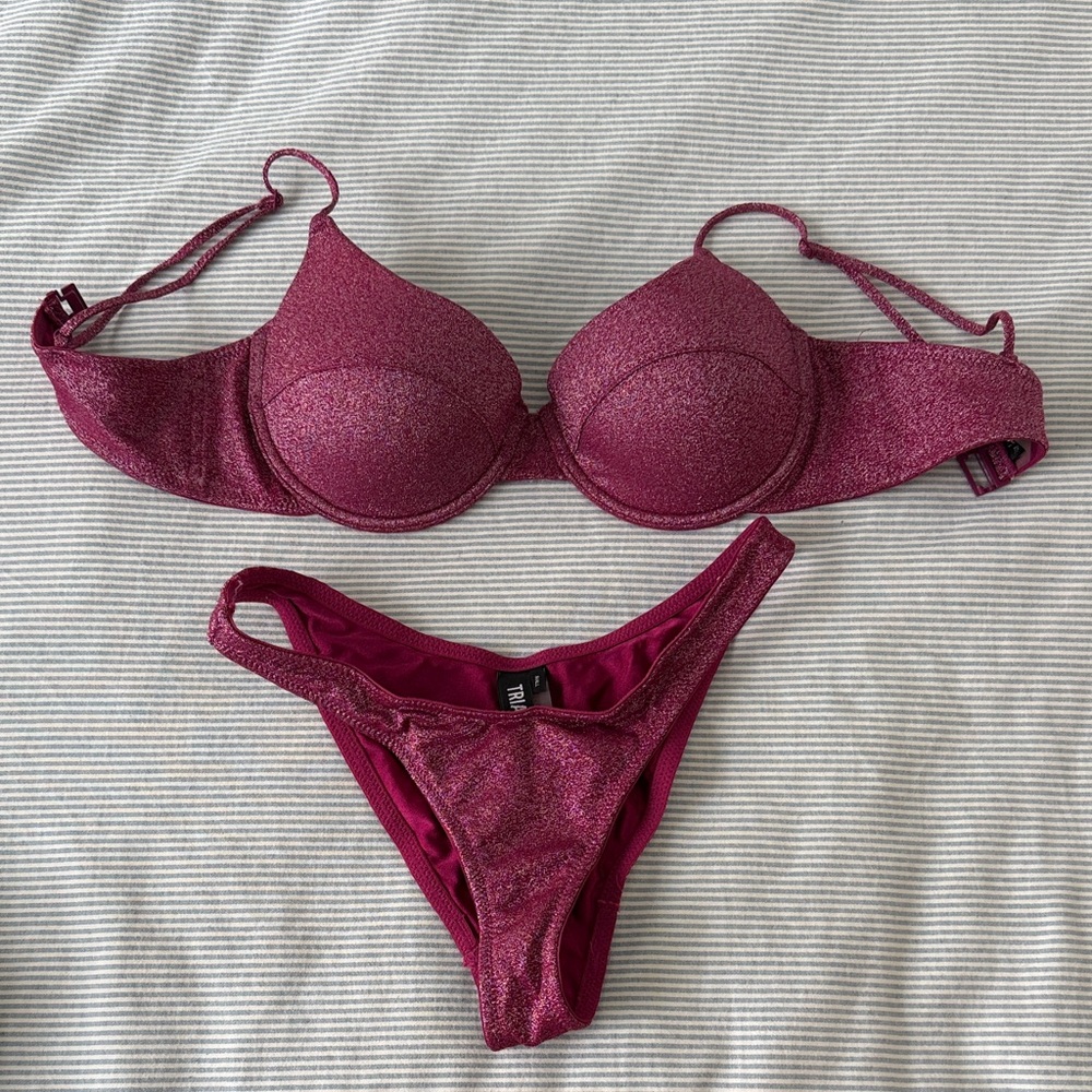 Triangl Bikini Set